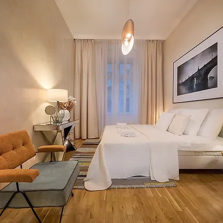 Apartment Days - Luxurious Lesser Town